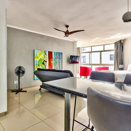 33 Blue Waters Studio Apartment. Kaapstad Buitenkant foto