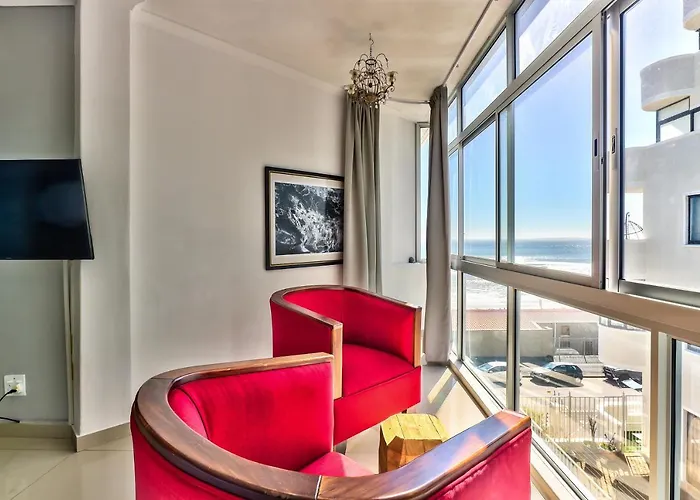 33 Blue Waters Studio Apartment.