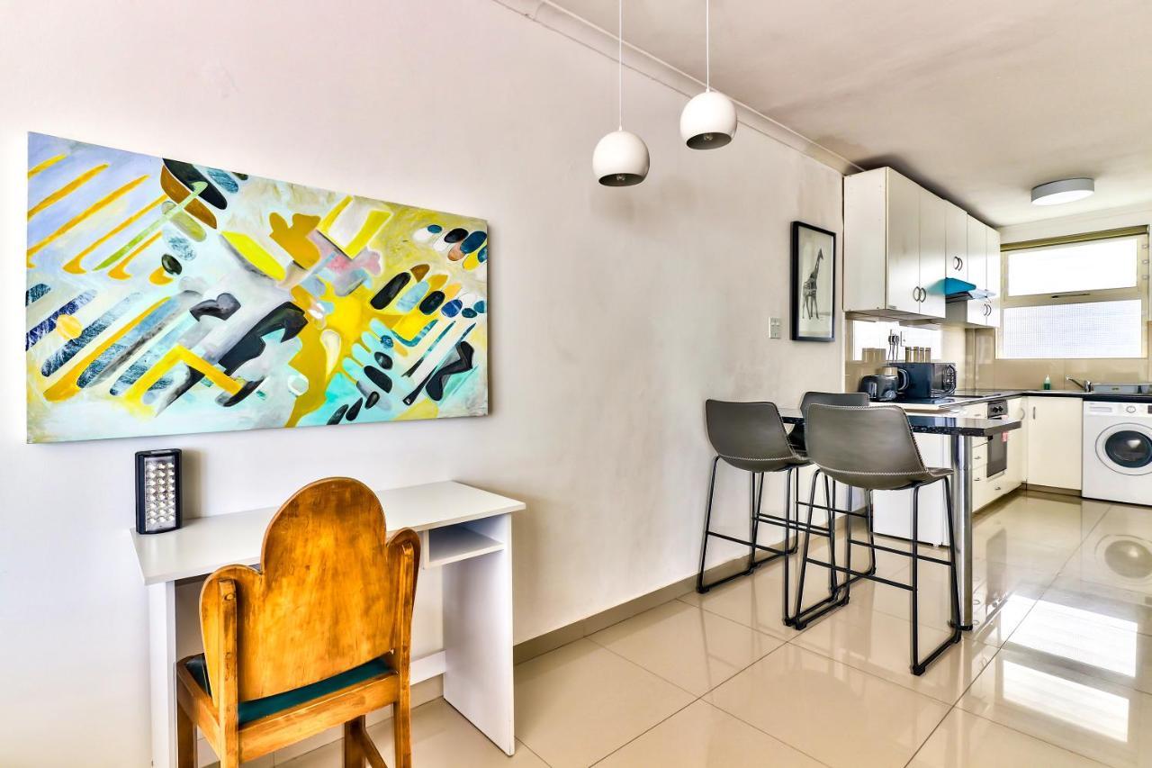 33 Blue Waters Apartment. *